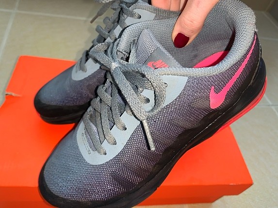 Nike air