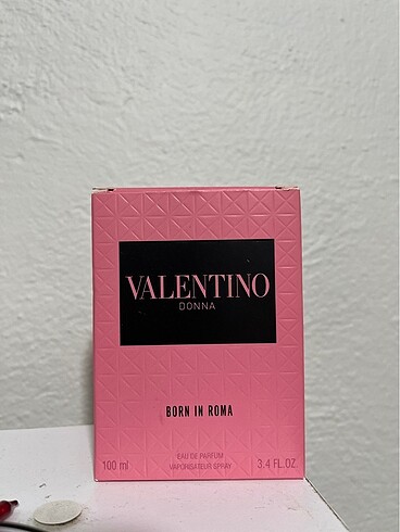 Valentino parfüm