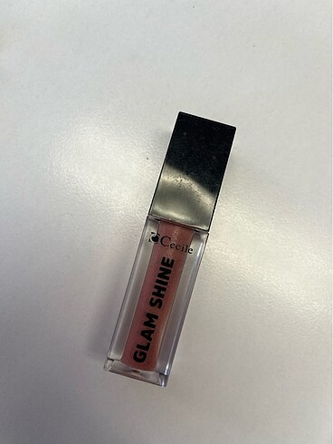 Cecile Glam Shine