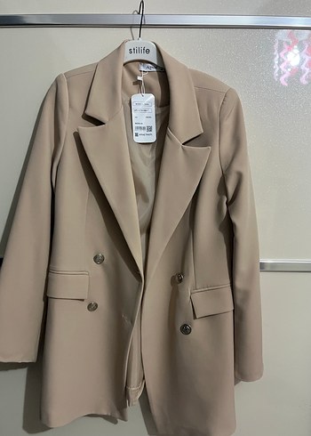 Bej Mini Kesim Düğmeli Kadın Blazer - Görsel 3