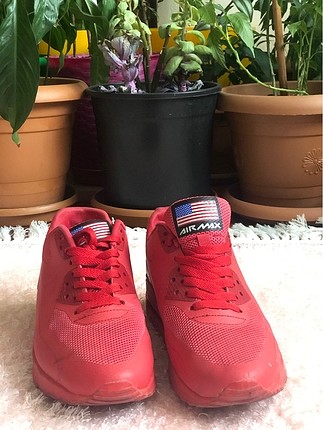 Kırmızı Nike Air Spor Ayakkabı