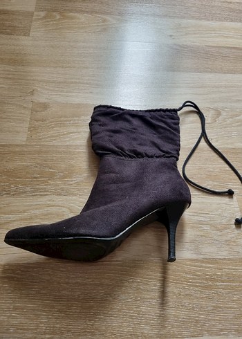 Siyah Çorap Çizme - Görsel 5