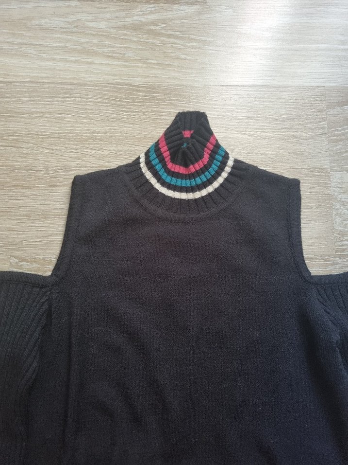 Y2K Triko Kadın Kazak- Omuz Açık - Görsel 4