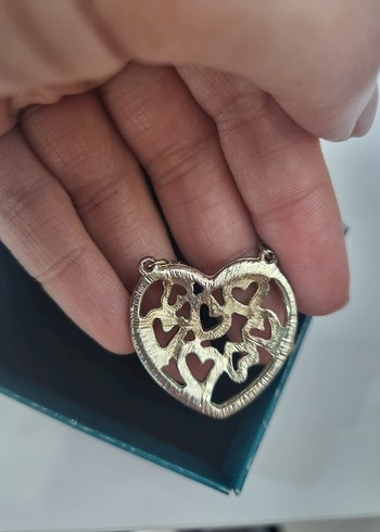 Kalp Detaylı Kolye - Görsel 3
