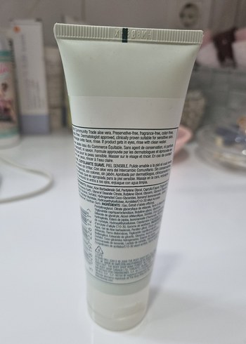 The Body Shop Aloe Gentle Exfoliator/Peeling - Görsel 2