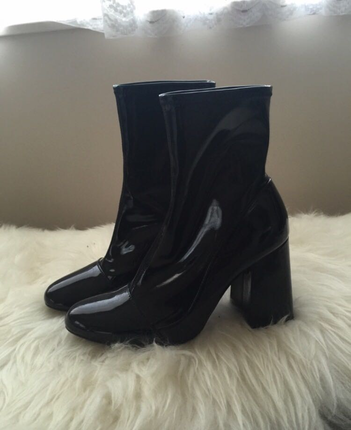Zara bot