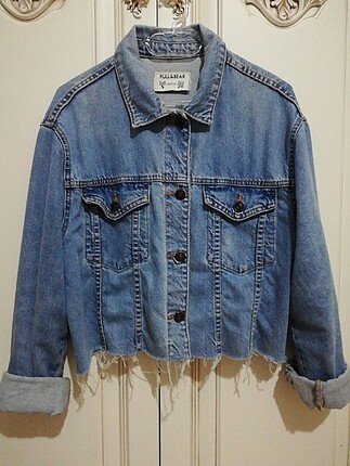 Crop kot ceket pull and bear 