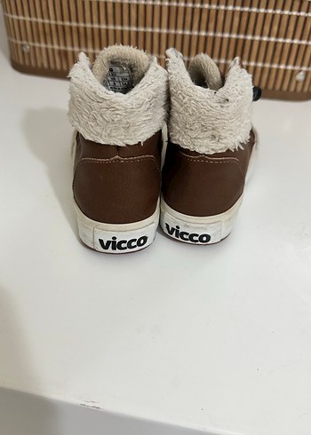 23 Beden Vicco Kürklü Kahverengi Süet Erkek Çocuk Botu