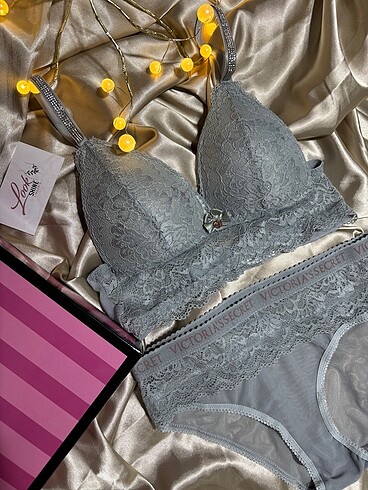 Victoria secret Taşlı büstiyer takım