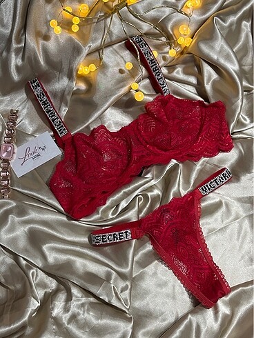 Toparlayıcı victoria secret sütyen takım
