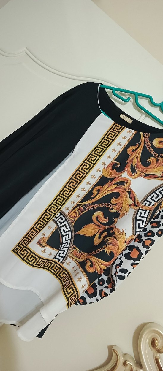 Zincir Detaylı Uzun Kadın Bluz - Görsel 2