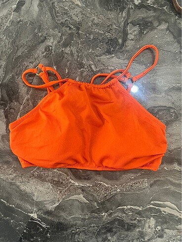 Büstiyer bikini üstü