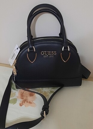 Guess çanta