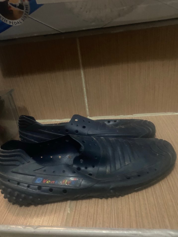 Erkek Mavi Kaymaz Günlük Su Ayakkabısı - Görsel 3