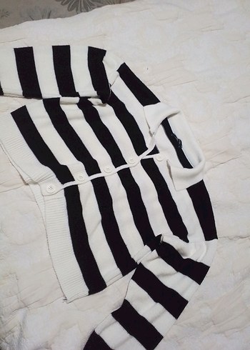 Düğmeli Yaka Detaylı Kadın Triko Kazak - Görsel 2