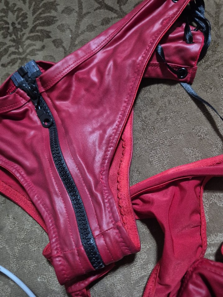 Parlak Kırmızı fantezi giyim - Görsel 3