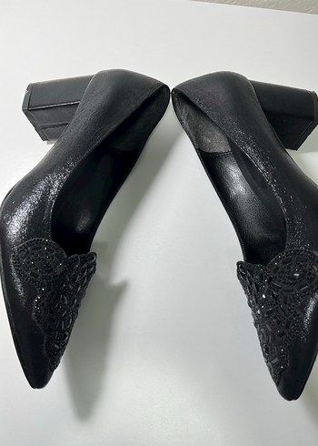 Marjin 39 Numara Siyah Yılan Desenli Payetli Topuklu Ayakkabı - Görsel 3