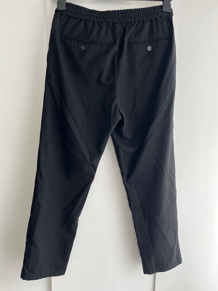 H&M Erkek Xs Siyah Rahat Kesim Kumaş Pantolon - Görsel 3