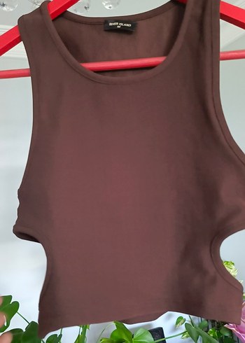 Kahverengi Yüksek Yakalı Kadın Crop Top