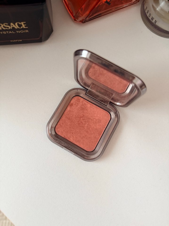 Parlak Bej Allık - Görsel 2