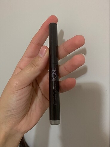 Oriflame Gri renk kalem far