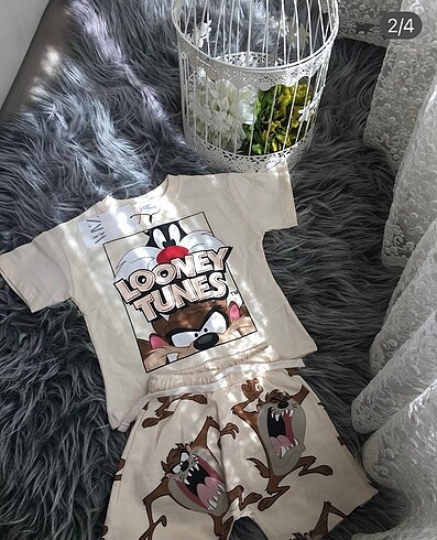 Zara looney Tunes takım