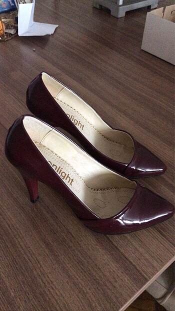 Bordo Stiletto