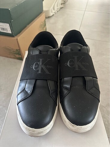 Calvin klein orijinal deri