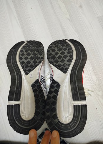 Beyaz Erkek Koşu ve Antrenman Ayakkabısı - Görsel 8