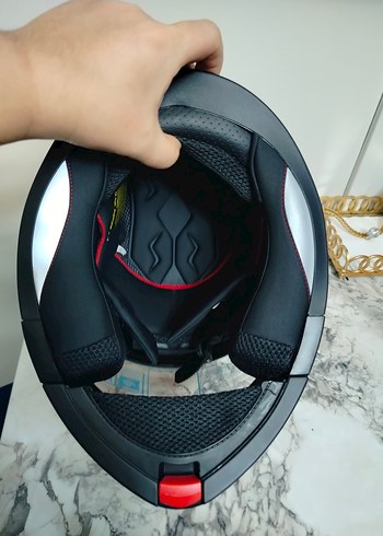 Kırmızı sıfır ürün M beden Motosiklet Kaskı - Görsel 13