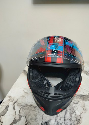 Kırmızı sıfır ürün M beden Motosiklet Kaskı - Görsel 11