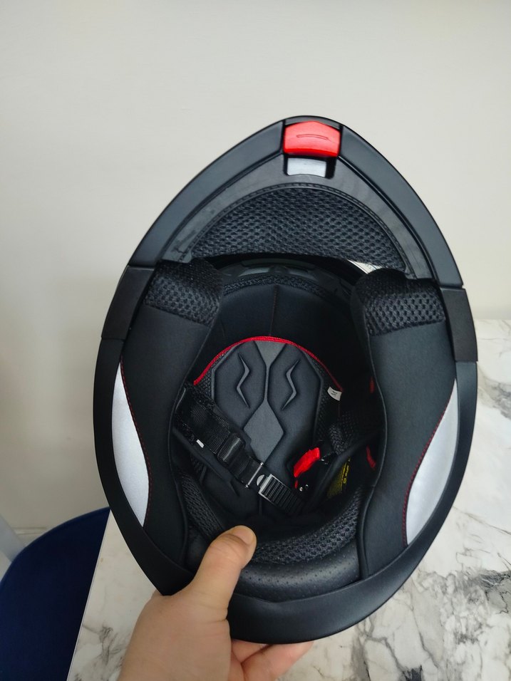 Kırmızı sıfır ürün M beden Motosiklet Kaskı - Görsel 5