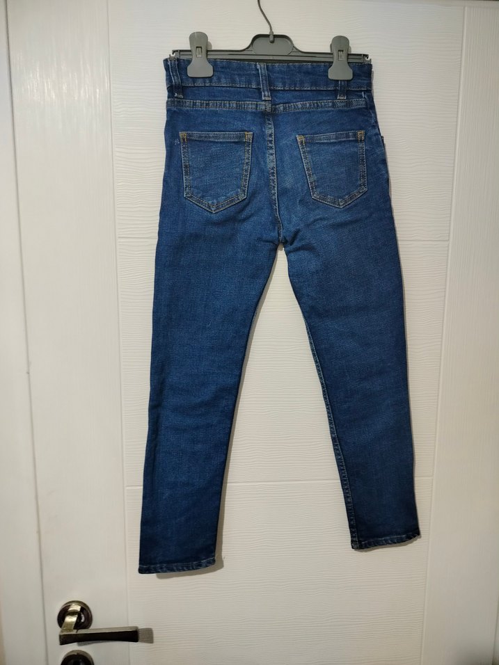 Erkek Çocuk Mavi Kemerli Regular Fit Jean - Görsel 4