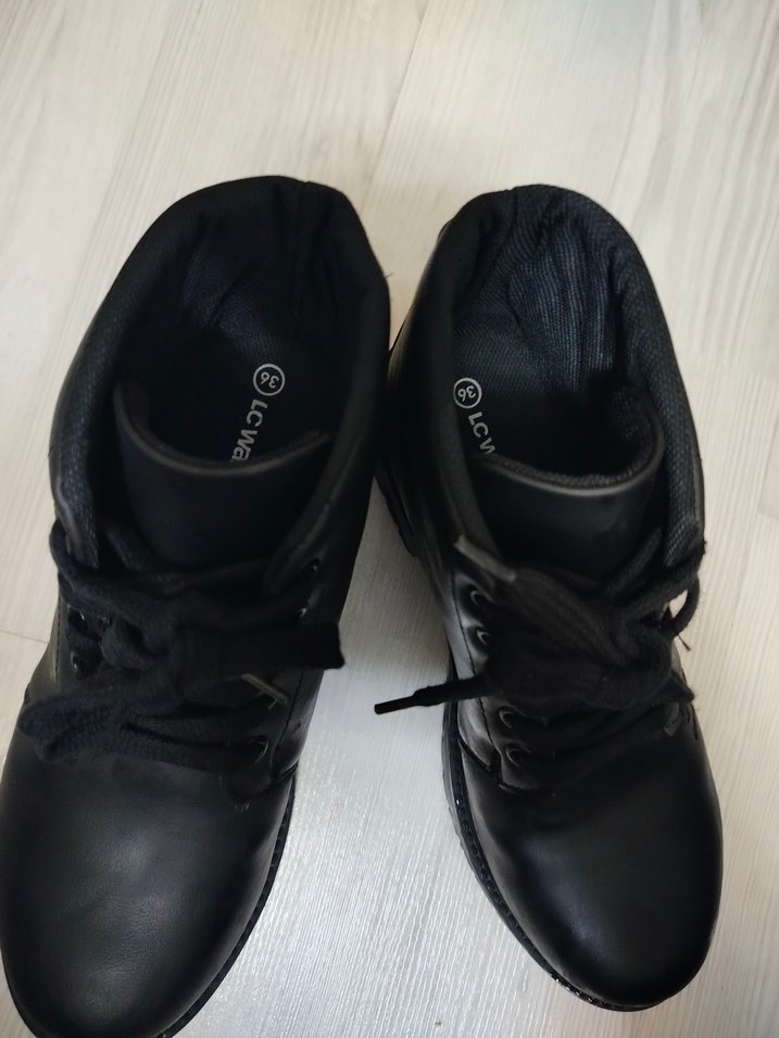 Siyah erkek çocuk  Bot - Görsel 5