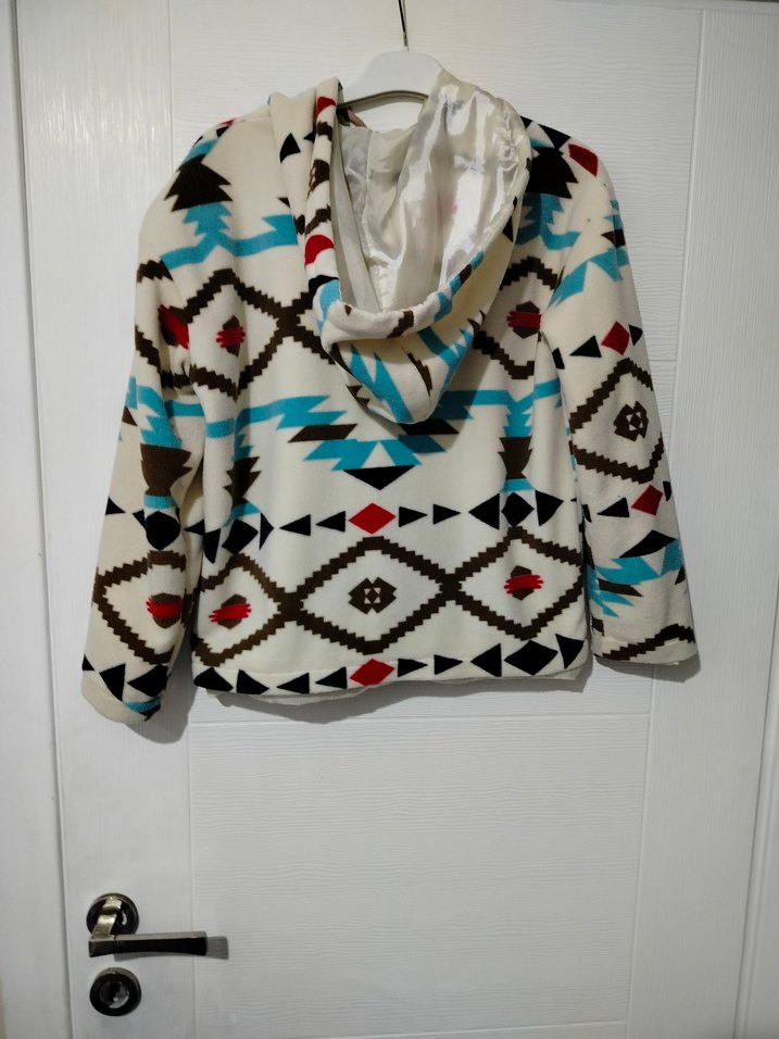 Kapüşonlu Desenli Kadın Ceket - Görsel 2