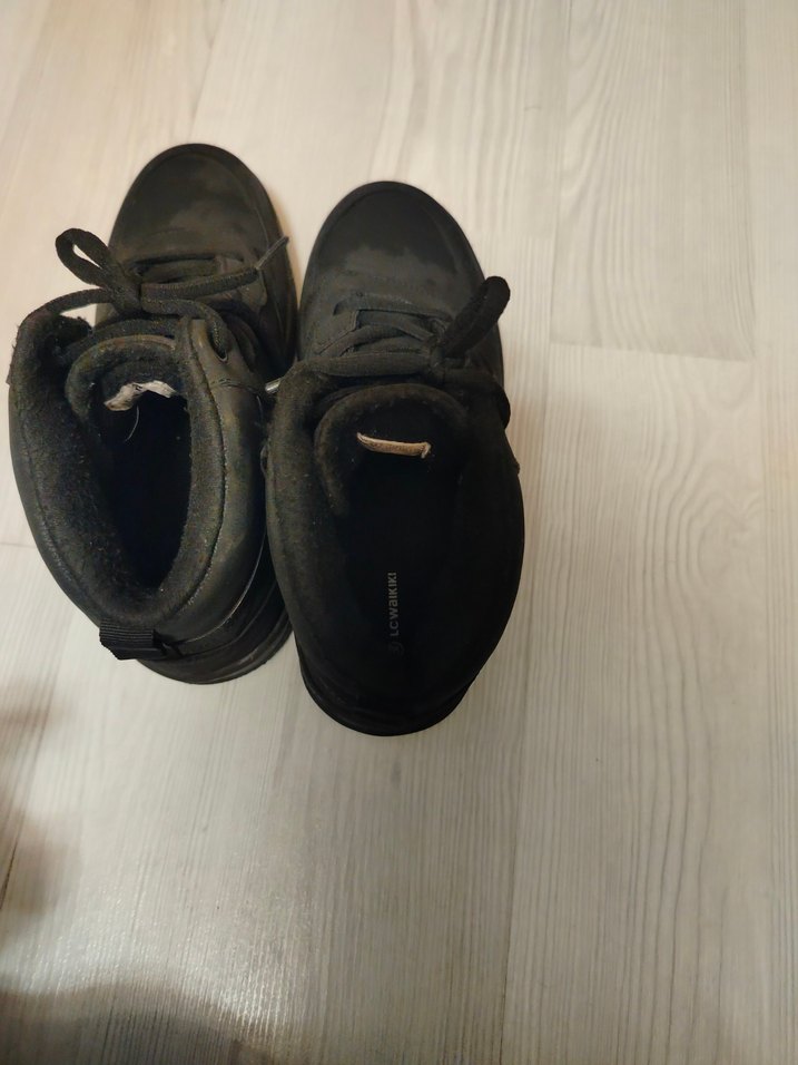 Siyah Bağcıklı Erkek Çocuk Botu - Görsel 2