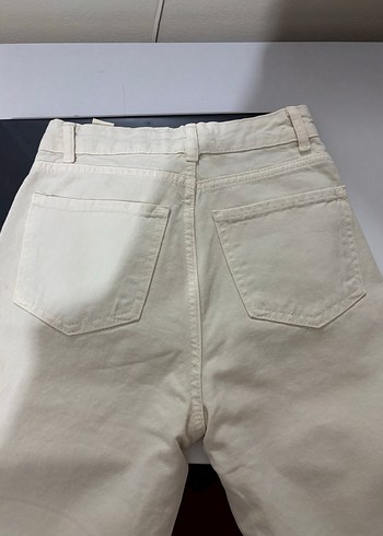 Beyaz Midi Kadın Kot Pantolon - Görsel 3