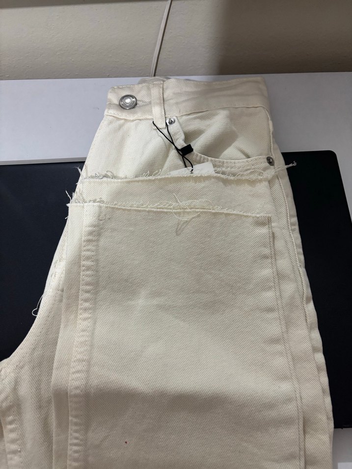 Beyaz Midi Kadın Kot Pantolon - Görsel 2