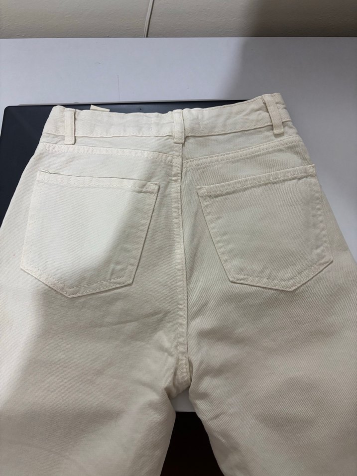 Beyaz Midi Kadın Kot Pantolon - Görsel 3