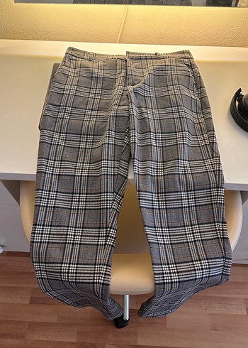 Gri Regular Fit Ekose Kumaş Kadın Pantolon - Görsel 2