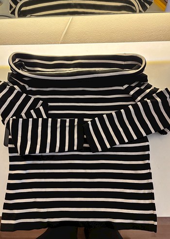 Kayık yaka omuzu açık model - Görsel 2