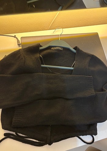 Siyah V Yakalı Mini Triko hırka - Görsel 2