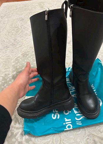 Siyah Kadın Çizme - Görsel 3