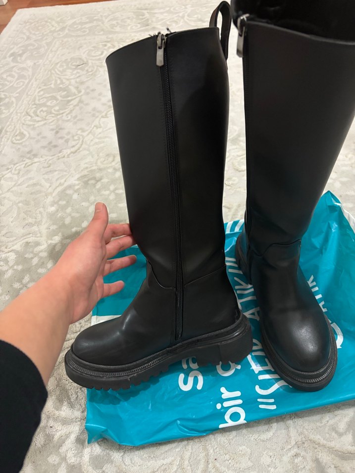 Siyah Kadın Çizme - Görsel 3