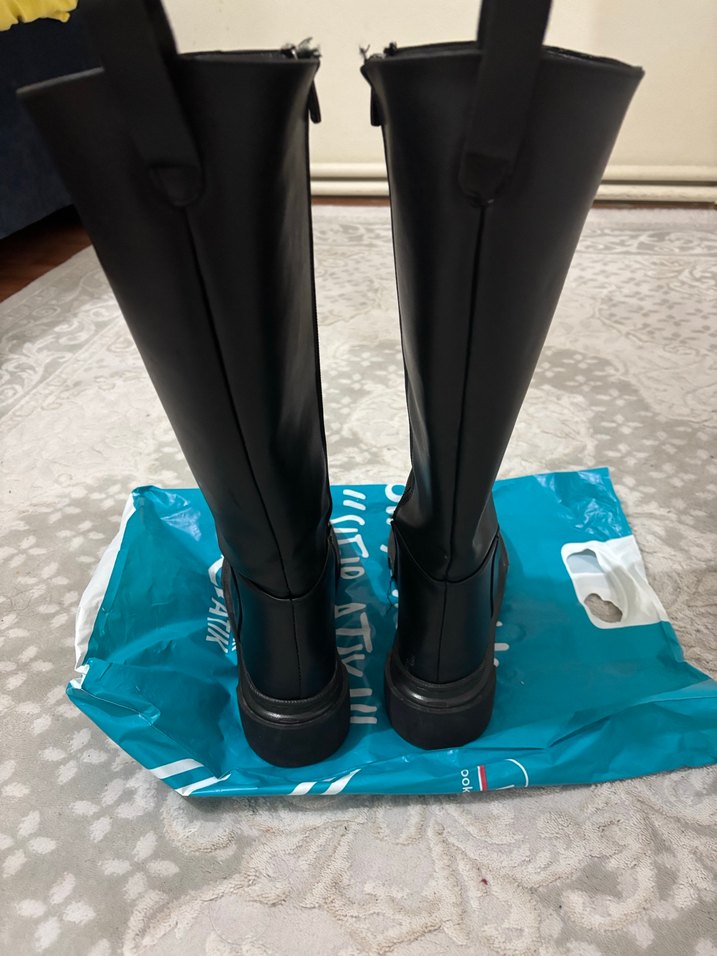 Siyah Kadın Çizme - Görsel 4