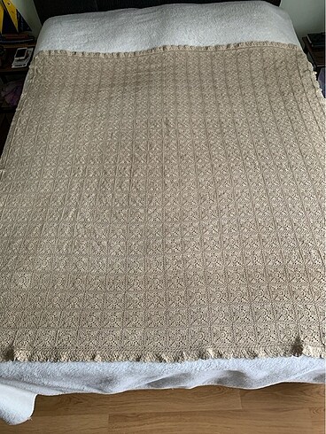 Tığ işi masa örtüsü - Görsel 2