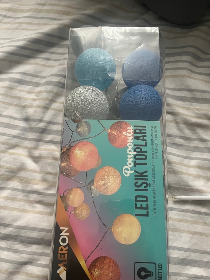 Mavi ve Beyaz Işık Topları - Görsel 2