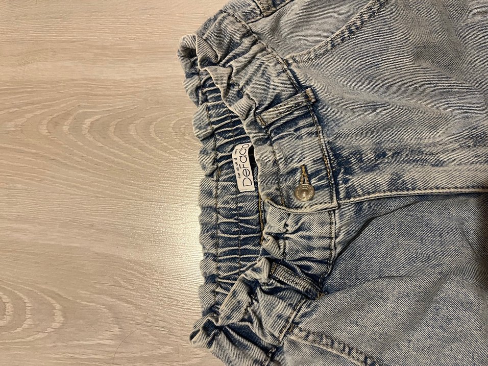 Gri Kemerli Kadın Kot Şort - Görsel 2