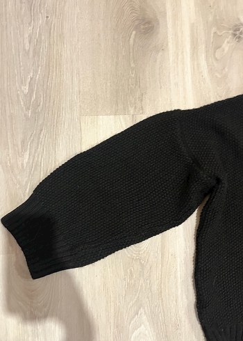 Siyah V Yaka Örgü Salaş Kazak - Görsel 2