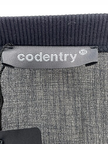 xs Beden çeşitli Renk Codentry Bluz %70 İndirimli.